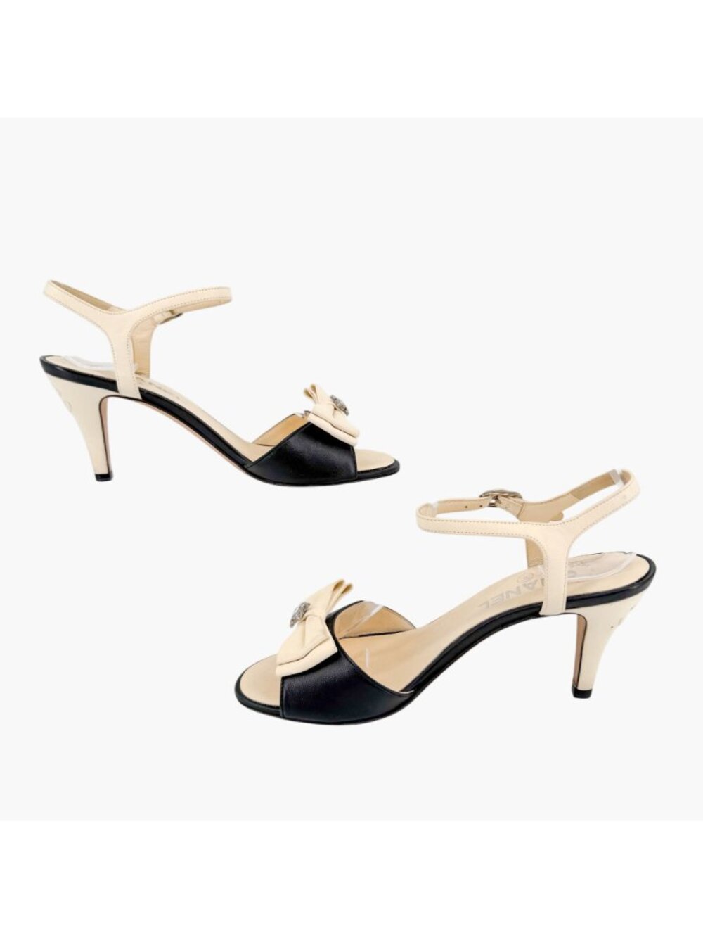 Chanel CC Crystal Star Bow Sandals Heels Cream Black Size 37.5 US 6.5-7 Women's - Picture 9 of 16